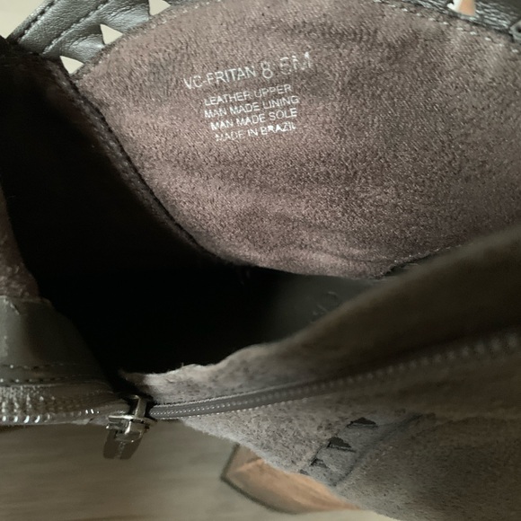 Vince Camuto Fritan Leather Ankle Booties Size 8.5 - Picture 2 of 6